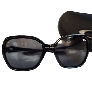 Oakley Overtime Sunglasses Black Frame Original Lenses New Nose Pads & Case EUC